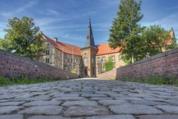 &copy; tredoras-fotolia.com