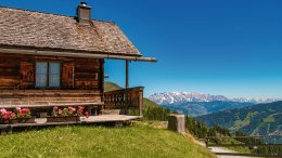 © Martin Erdniss - stock.adobe.com