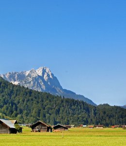 Die Zugspitze im Blick © Gerhard Gießener / pixelio
